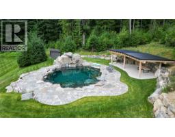 Primary Bedroom - 6580 Highway 6, Ymir, BC V0G2K0 Photo 8