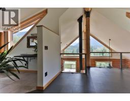 6580 Highway 6, Ymir, BC V0G2K0 Photo 37