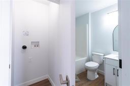 1402 Pacific Avenue, Winnipeg, MB R3E1G9 Photo 24