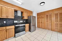 323 Inkster Garden Drive, Winnipeg, MB R2R2R4 Photo 14