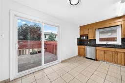323 Inkster Garden Drive, Winnipeg, MB R2R2R4 Photo 16