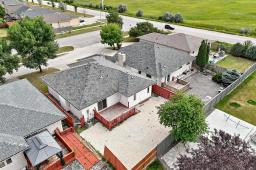 323 Inkster Garden Drive, Winnipeg, MB R2R2R4 Photo 38