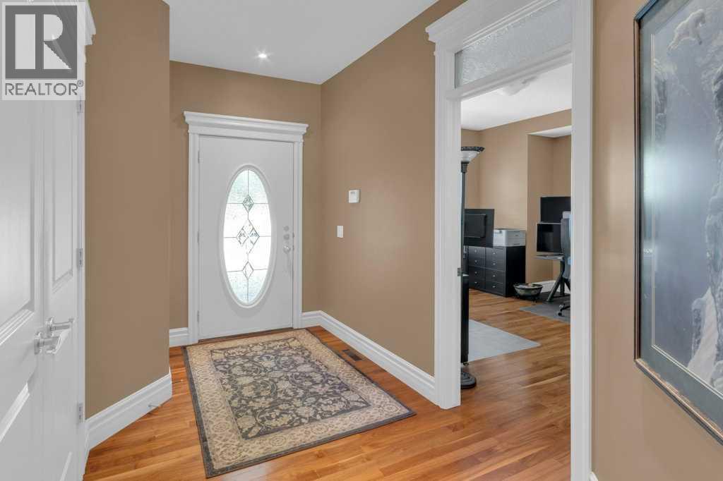 9 Tanner Close SE - 7
