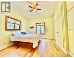 2186 West Lake Drive, Christina Lake, BC V0H1E2 Photo 17