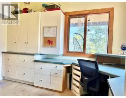2186 West Lake Drive, Christina Lake, BC V0H1E2 Photo 24