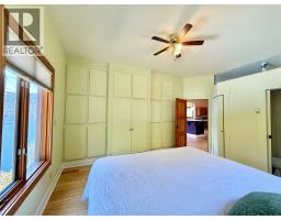 2186 West Lake Drive, Christina Lake, BC V0H1E2 Photo 18
