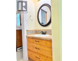 2186 West Lake Drive, Christina Lake, BC V0H1E2 Photo 19