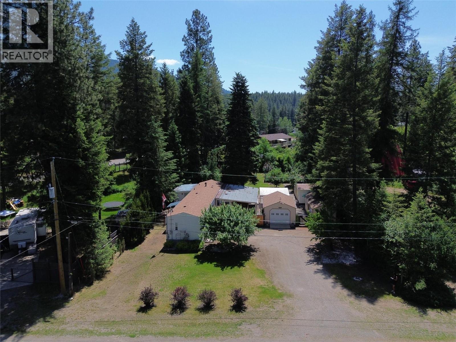 1558 Thompson Road, Christina Lake