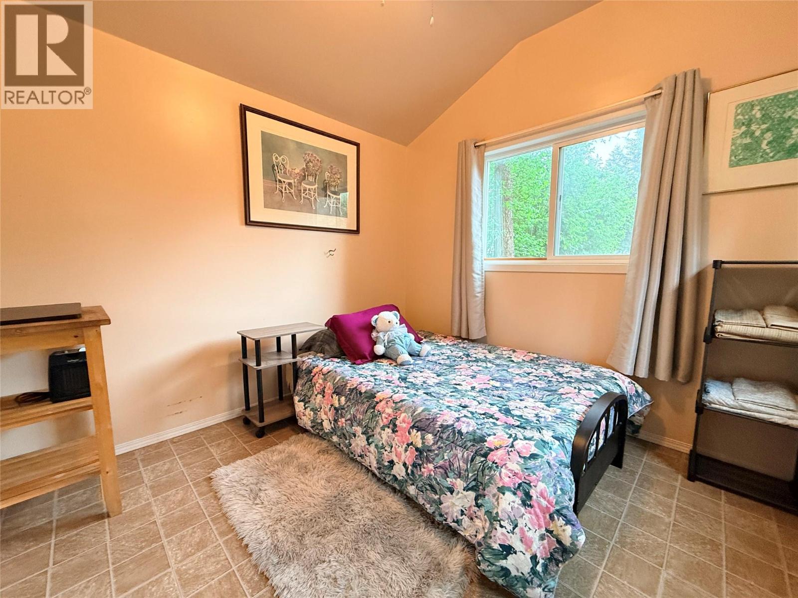 1558 Thompson Road, Christina Lake