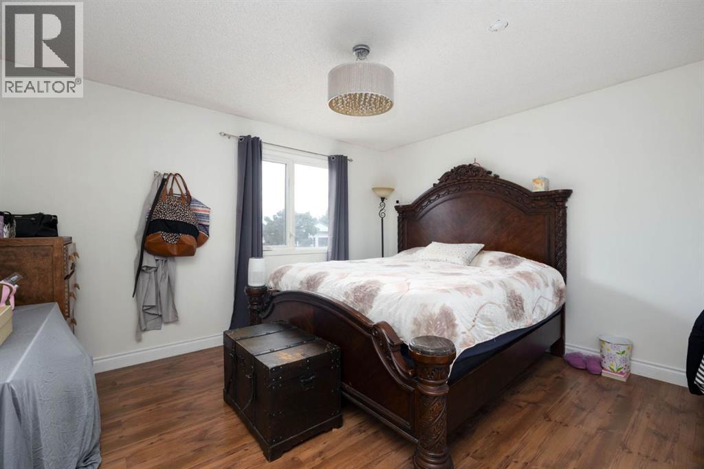 122 Bird Crescent - Photo 8
