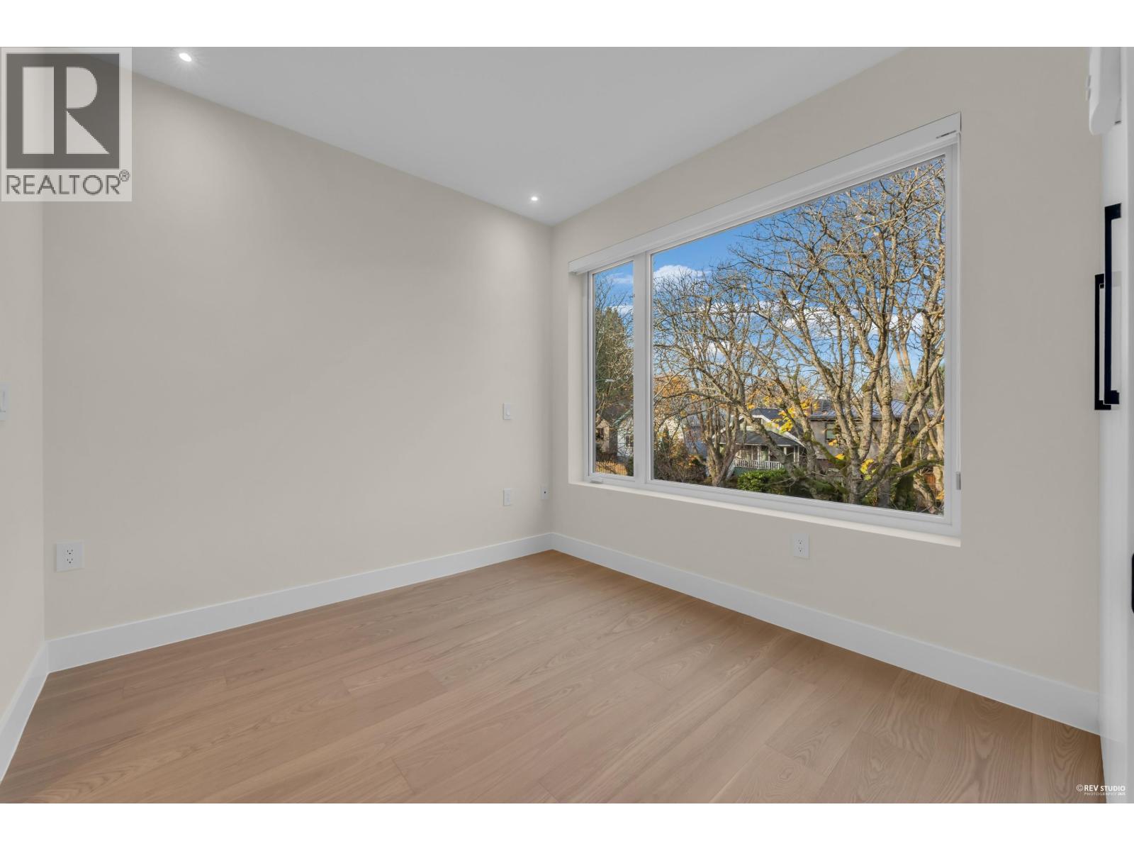 1 4150 W 14TH AVENUE, Vancouver photo 8