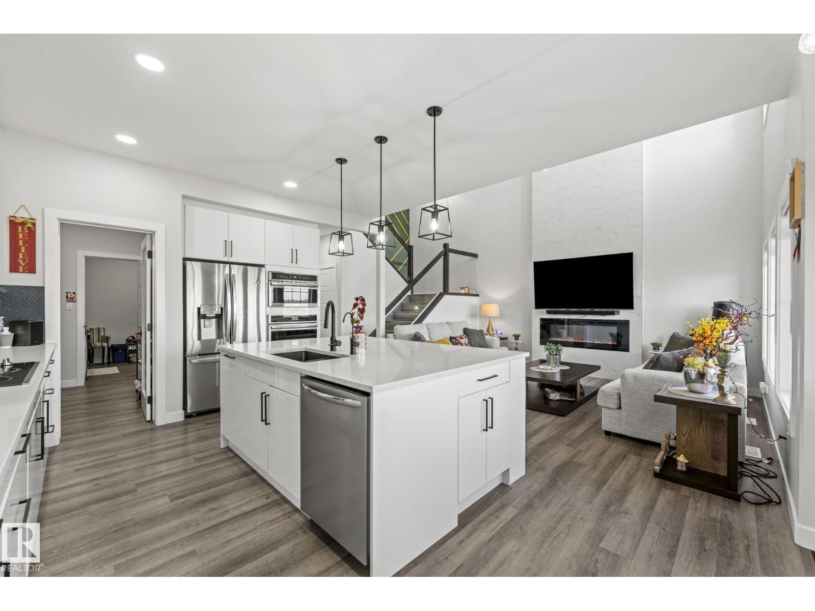 16128 31 AV SW - Image 13