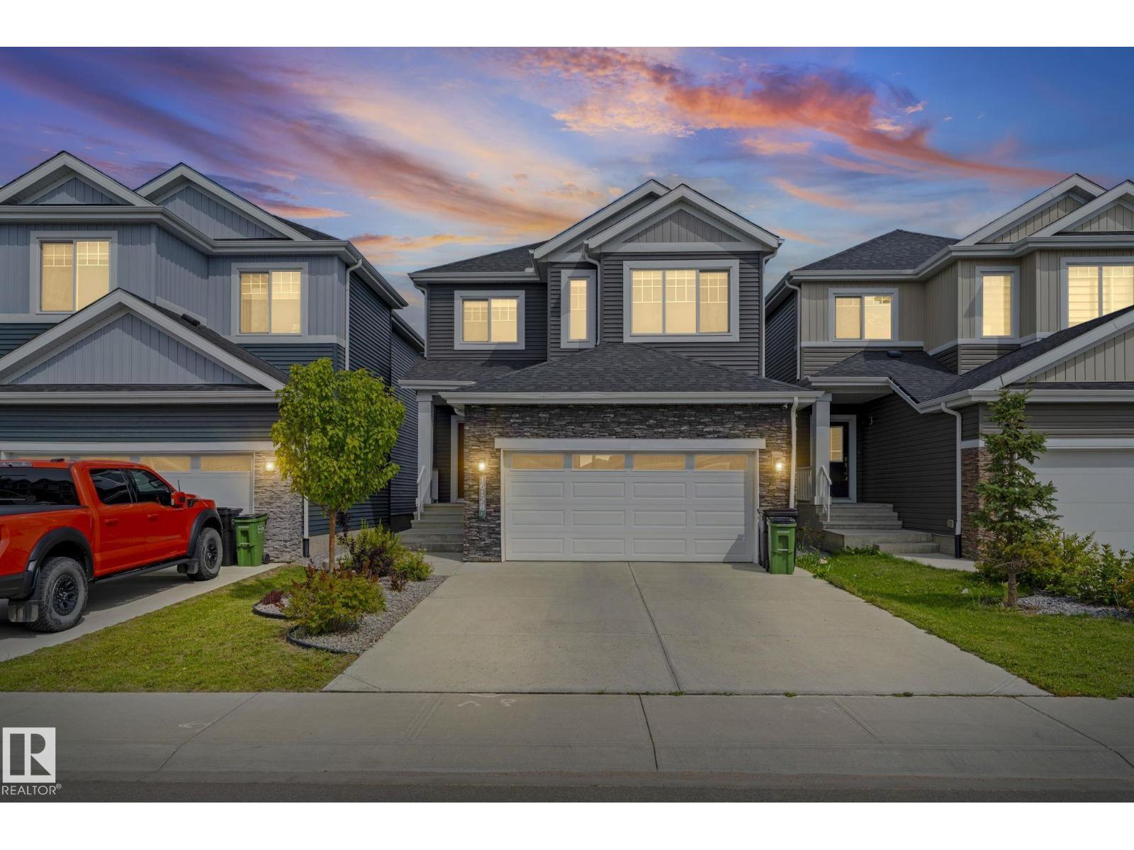 16128 31 AV SW - 2
