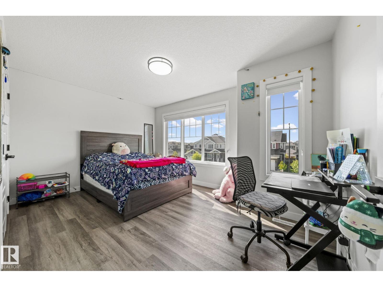 16128 31 AV SW - Image 40