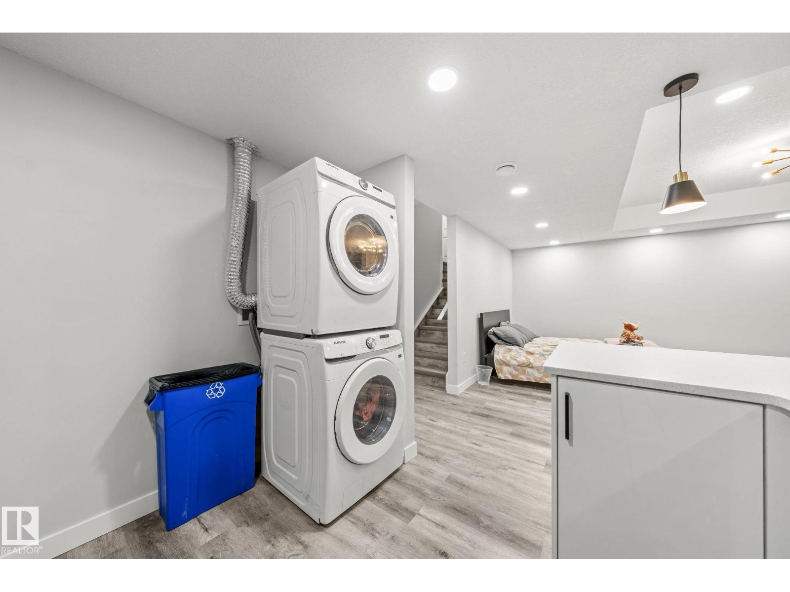 16128 31 AV SW - Image 46