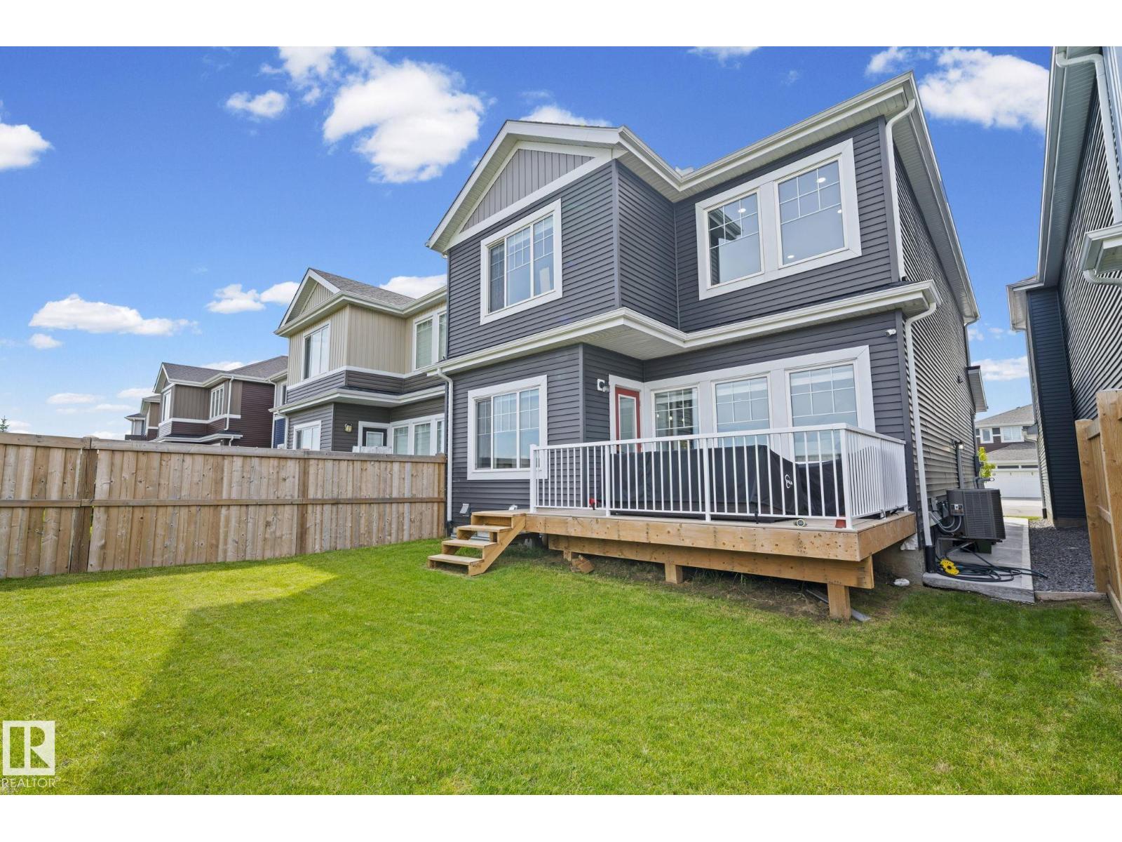 16128 31 AV SW - 5