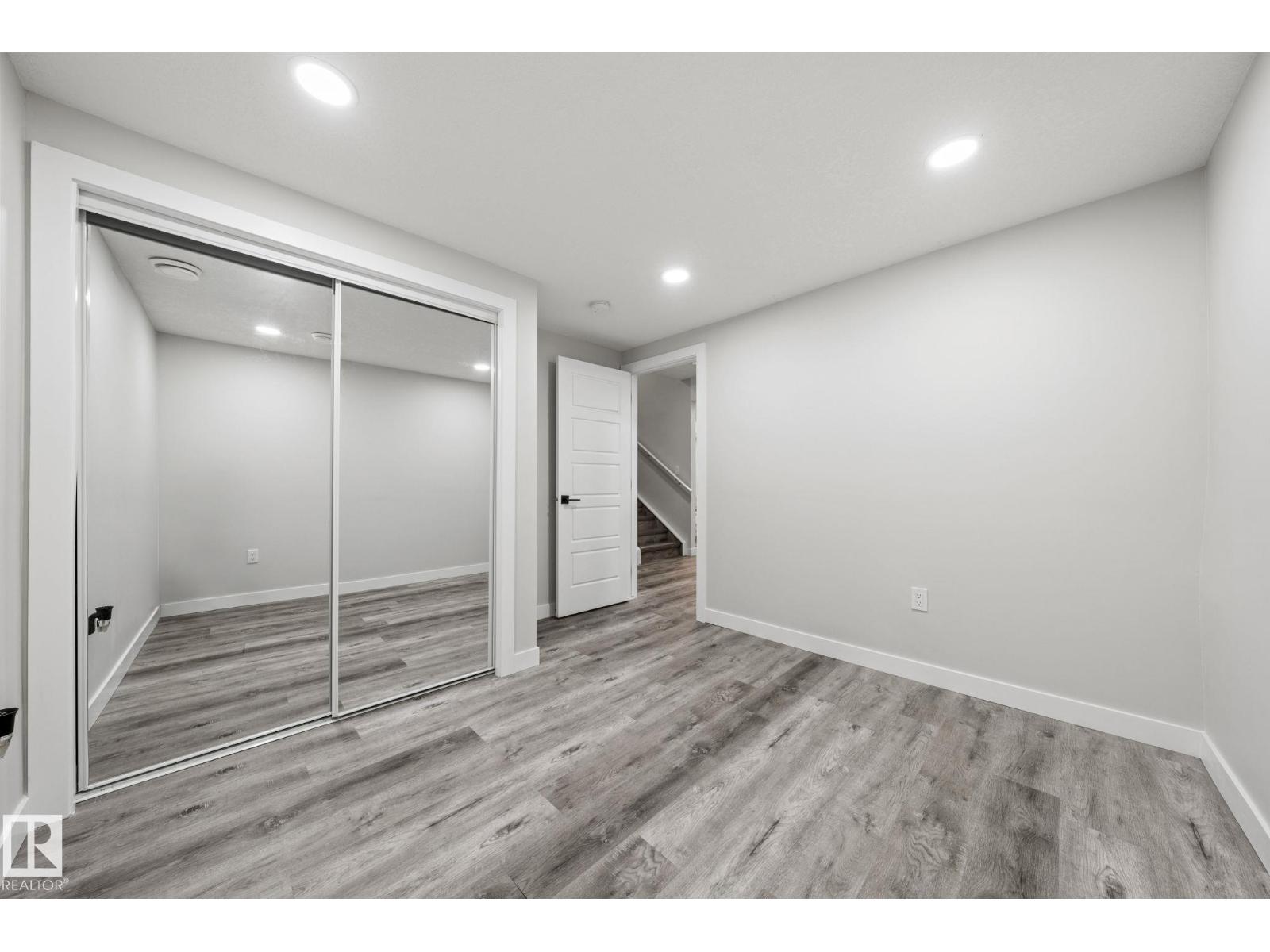 16128 31 AV SW - Image 54