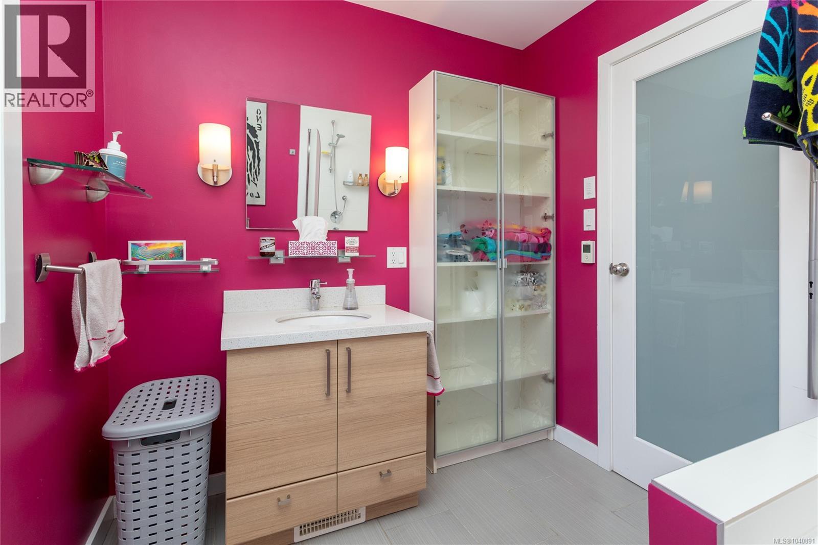 367 Vincent Ave - Image 31