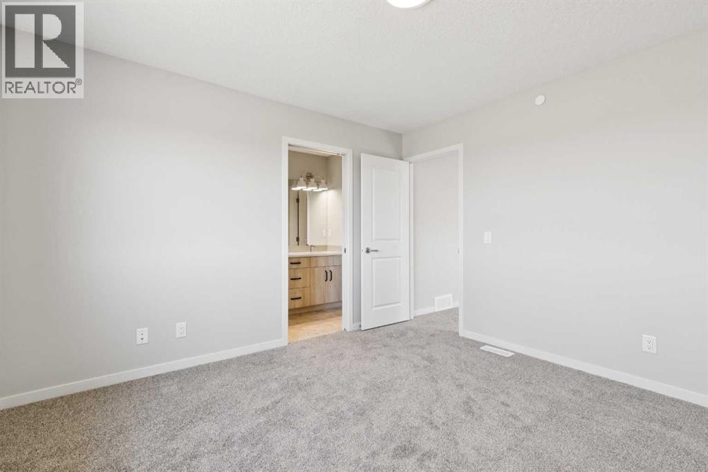 29 Hotchkiss Road SE - 26