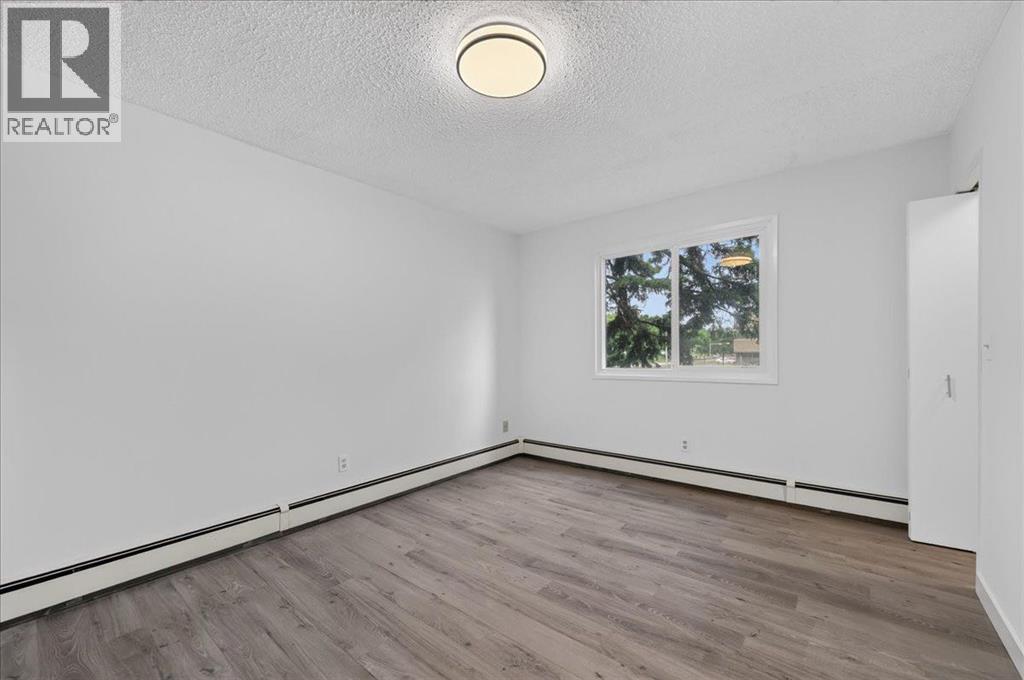 #3106 4001C 49 Street NW - Image 22