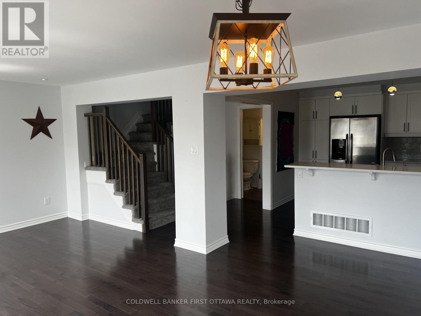 793 MAYFLY CRESCENT - 13