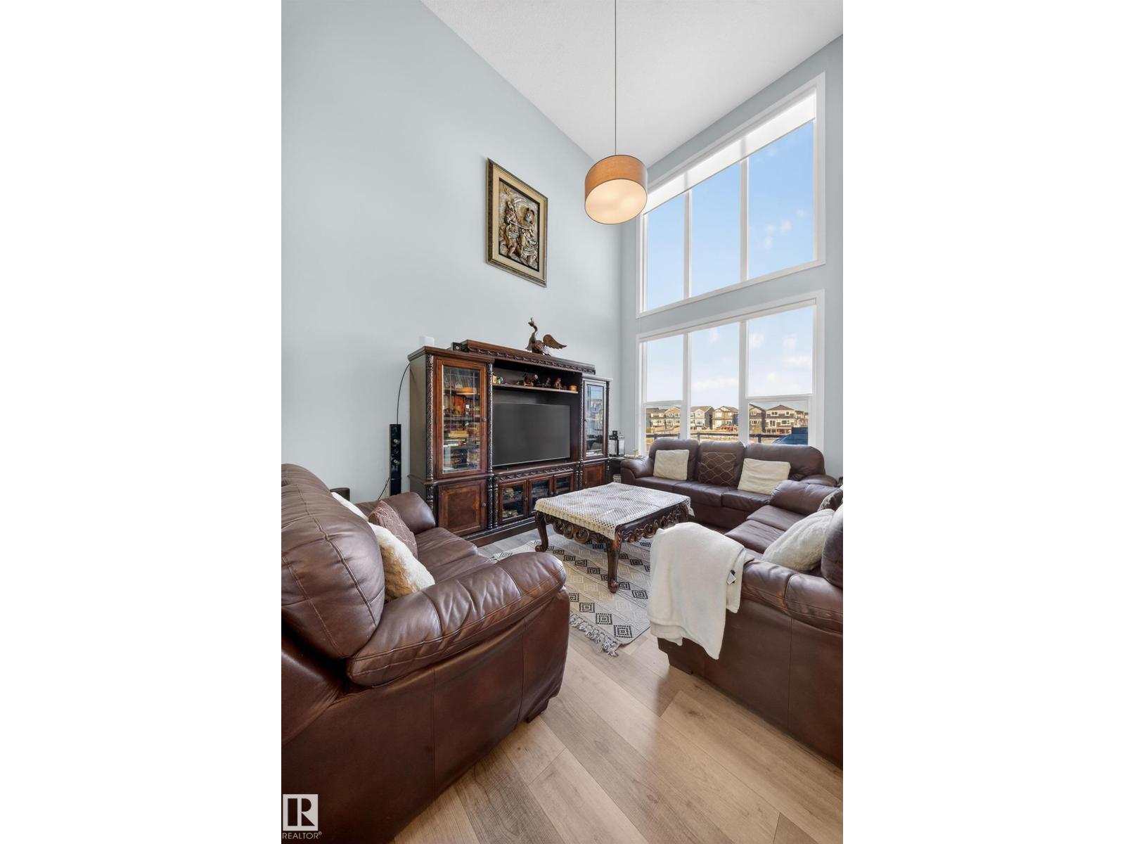 1575 PLUM CIRCLE CI SW - Image 34