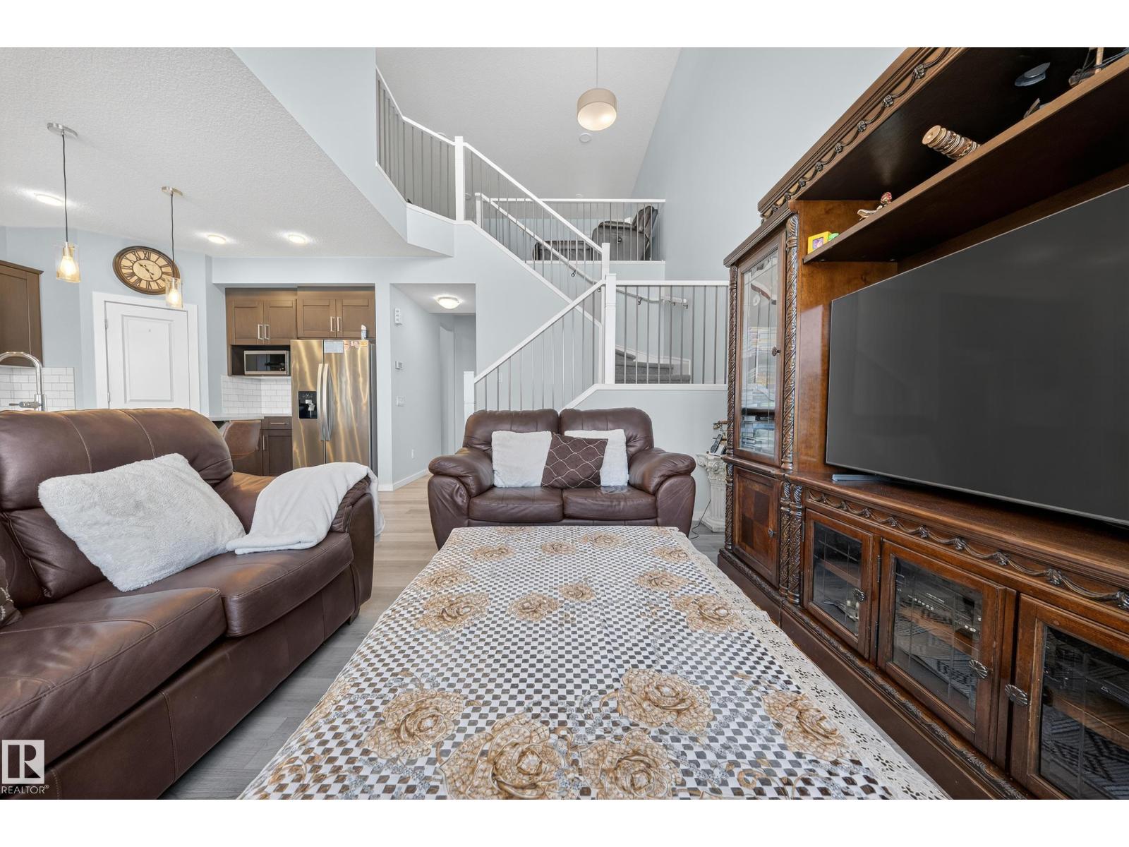 1575 PLUM CIRCLE CI SW - Image 32