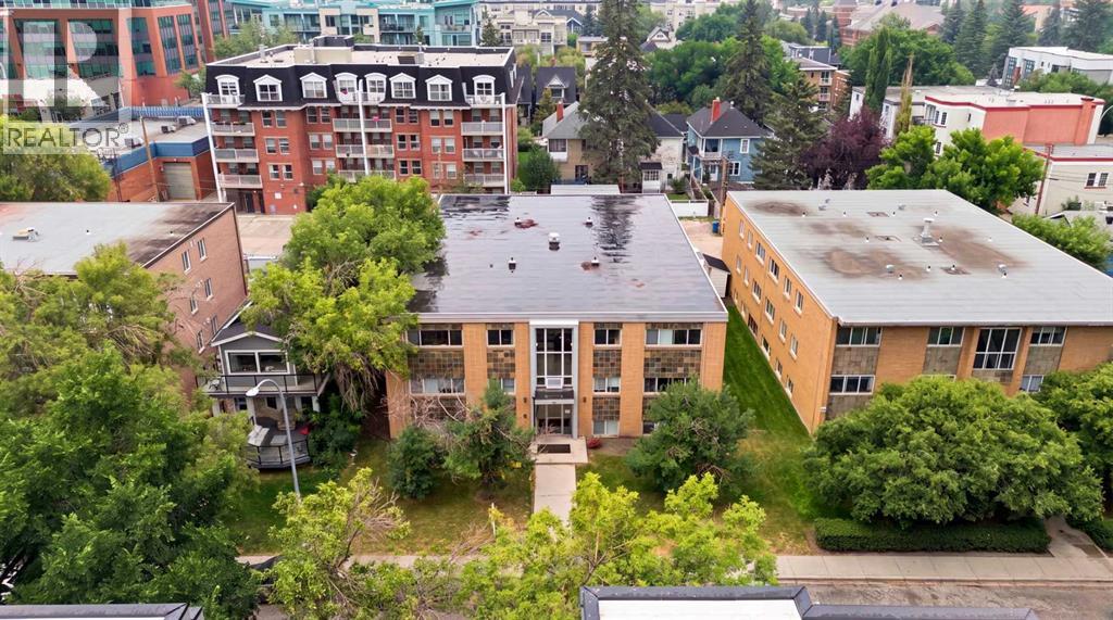 #18 316 22 Avenue SW - 19