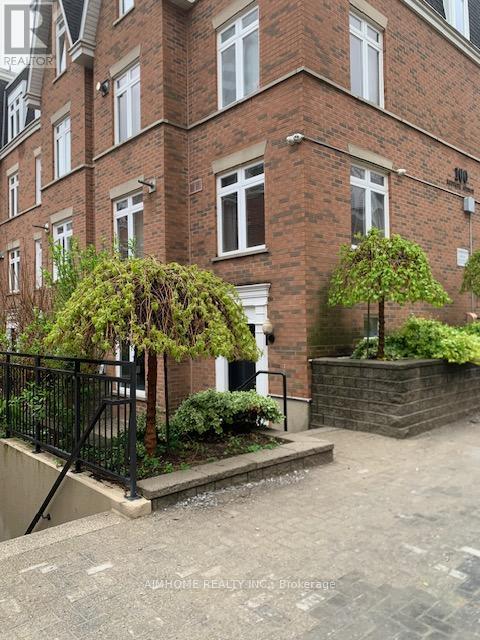 #1 100 REDPATH AVENUE - 5