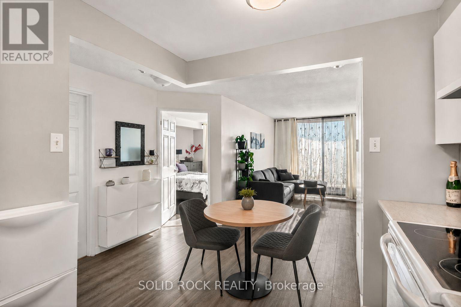 2 Bed, 1 Bath Apartment for Sale in Ottawa – 901 – 1440 HERON ROAD, Ottawa – MLS# X13114878 - Image 14