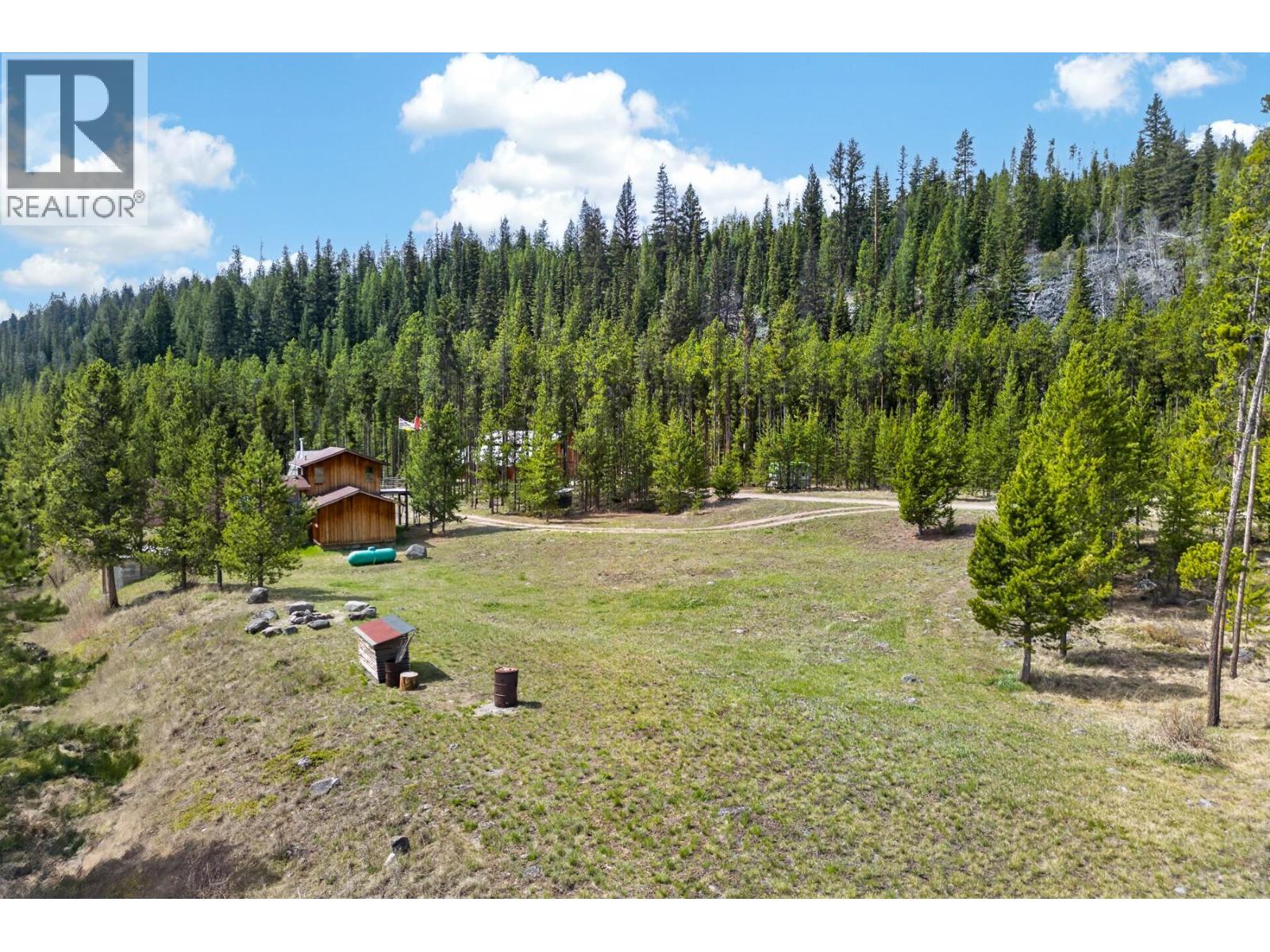 5000 Starshine Way - 5