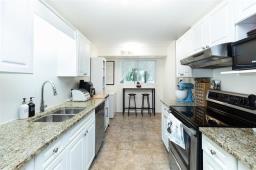 Sunroom - 103 500 Cathcart Street, Winnipeg, MB R3R3V6 Photo 6