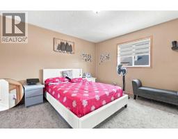 4pc Bathroom - 610 Saddlecreek Way Ne, Calgary, AB T3J4A4 Photo 14