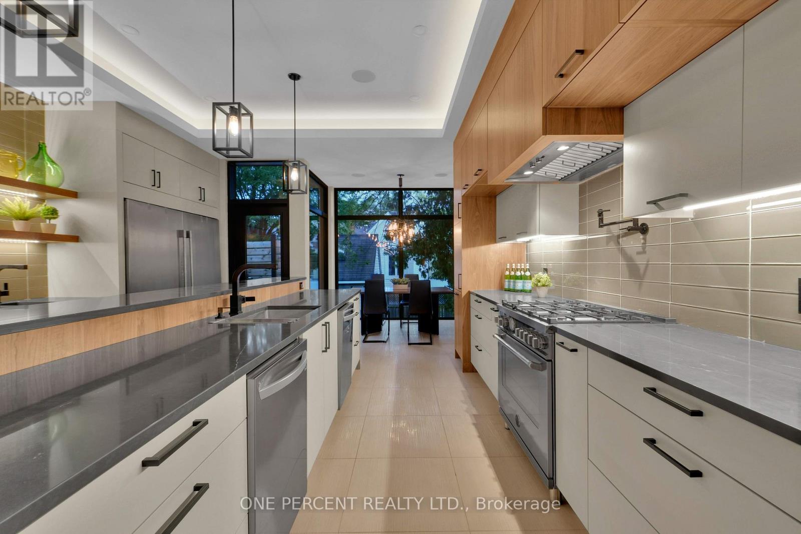 41 SECOND AVENUE - 31