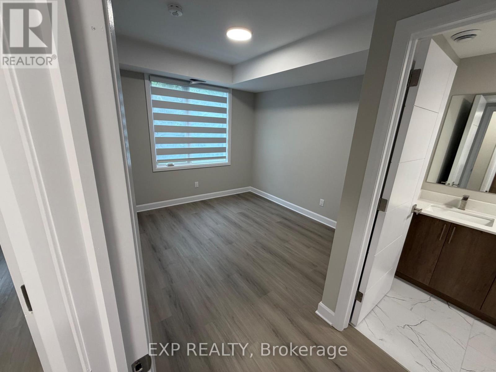 2 Bed, 2 Bath House for Rent in Ottawa – 48 QUEEN MARY STREET, Ottawa – MLS# X13655864 - Image 8