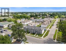 8 - 182 Broadway Lane, Welland, ON L3C5L5 Photo 26