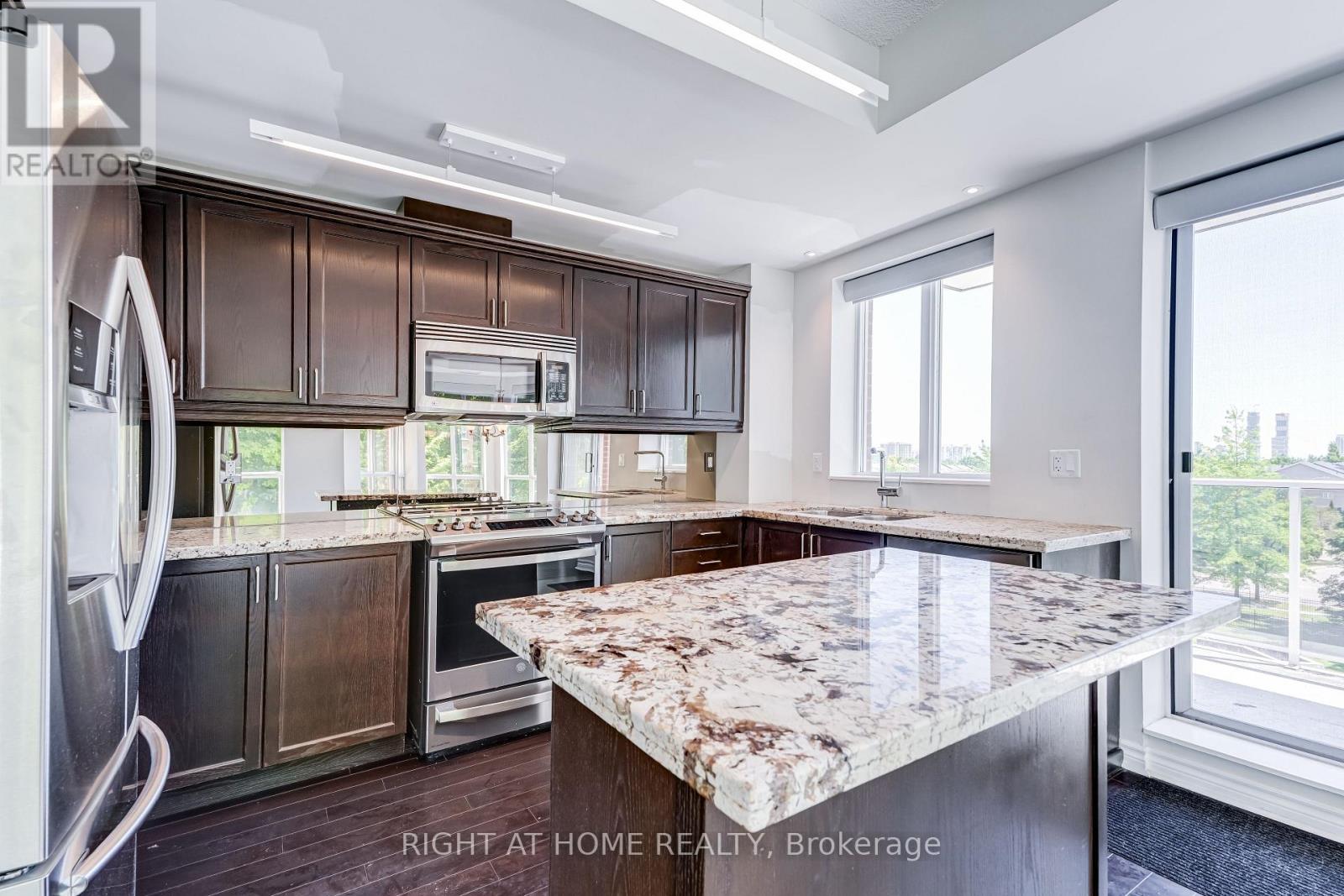 #410 483 FAITH DRIVE - Image 16