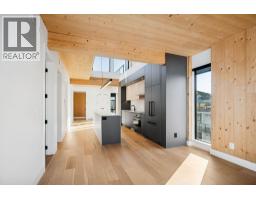310 310 Salter Street, New Westminster, BC V3M0N7 Photo 12