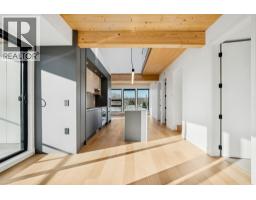 310 310 Salter Street, New Westminster, BC V3M0N7 Photo 8