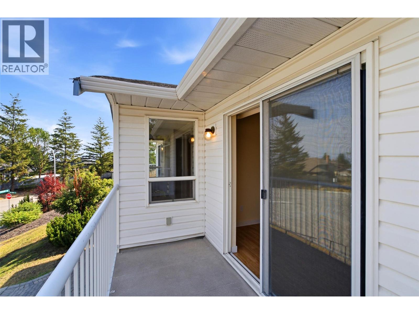 913 GREYSTONE Crescent - Image 49