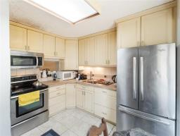 26 Corton Place, Winnipeg, MB R2N1W6 Photo 12