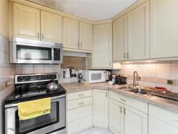 26 Corton Place, Winnipeg, MB R2N1W6 Photo 13