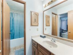 26 Corton Place, Winnipeg, MB R2N1W6 Photo 23