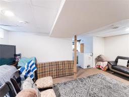 26 Corton Place, Winnipeg, MB R2N1W6 Photo 27