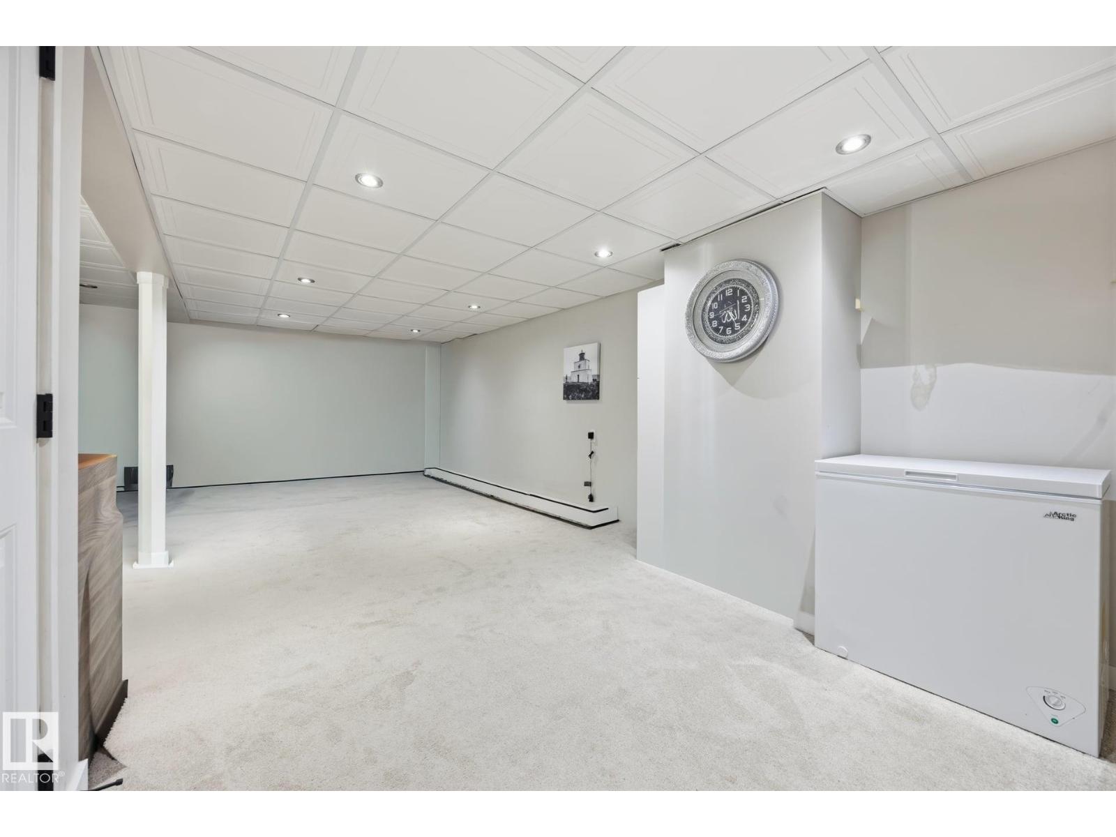 #105 16428 109 ST NW - 36