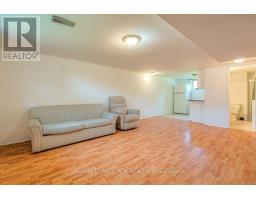 11 Jacksons Point Avenue, Georgina, ON L0E1L0 Photo 16