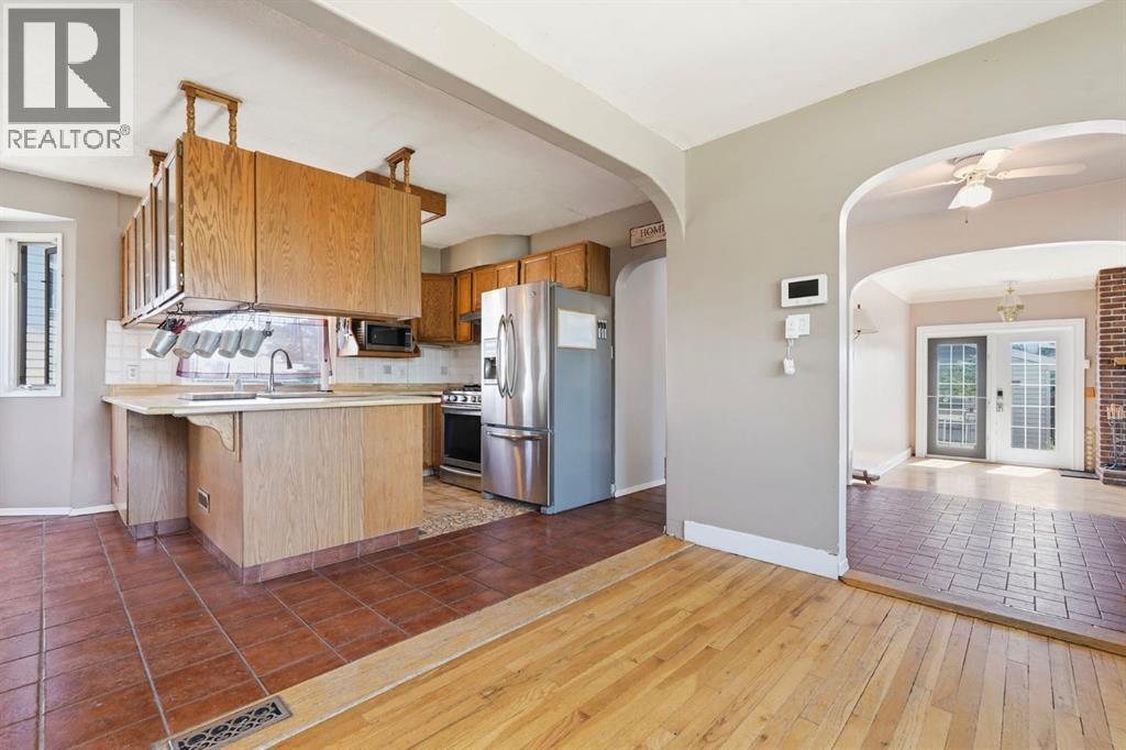 2037 18 Avenue - Image 10