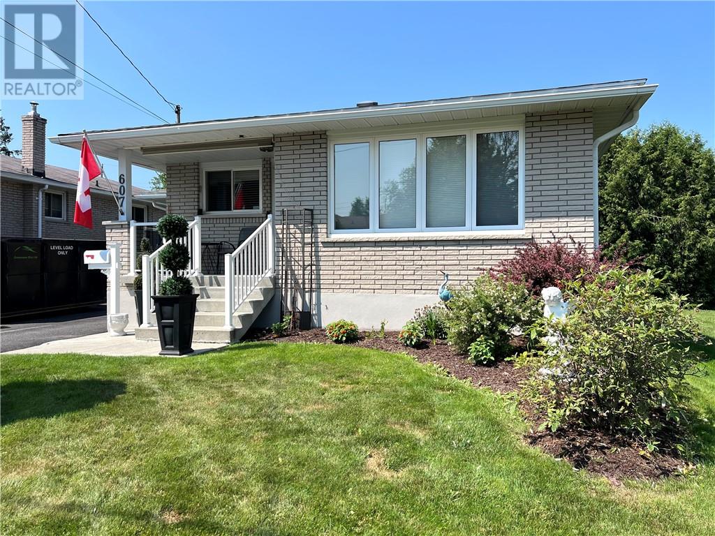 607 Danforth Avenue - Image 26