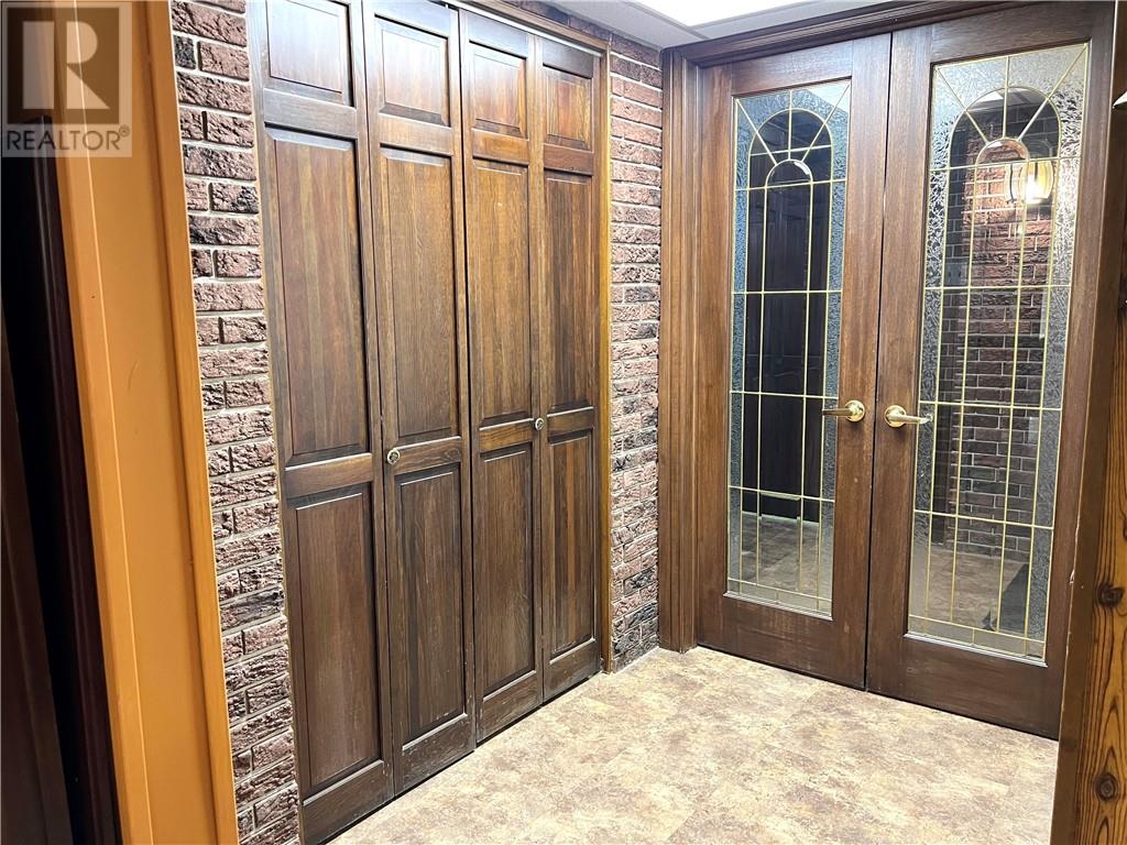 607 Danforth Avenue - 18