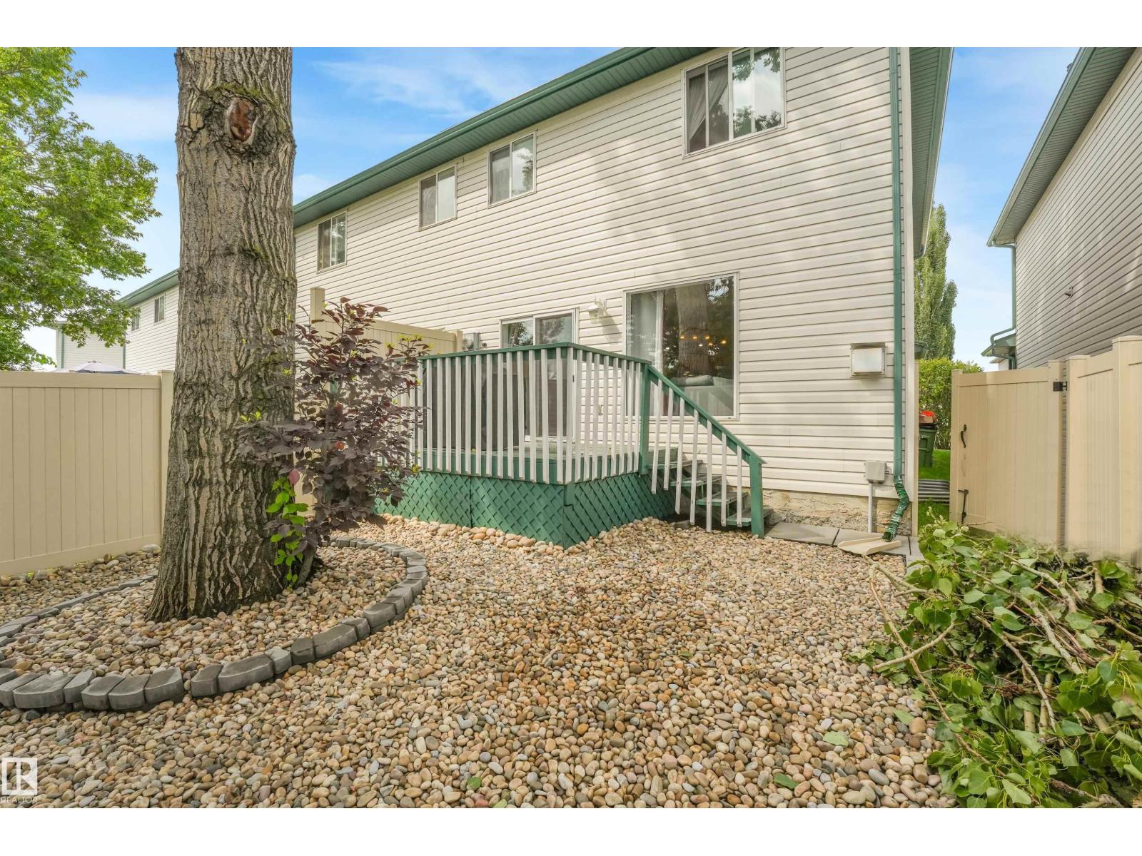 19 15215 126 Street NW - Photo 35